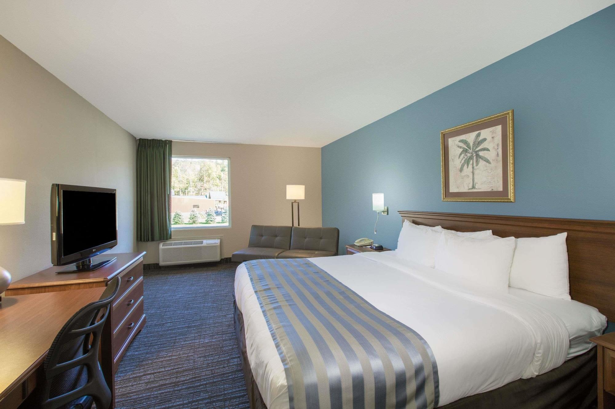 Baymont By Wyndham Bartonsville Poconos Buitenkant foto