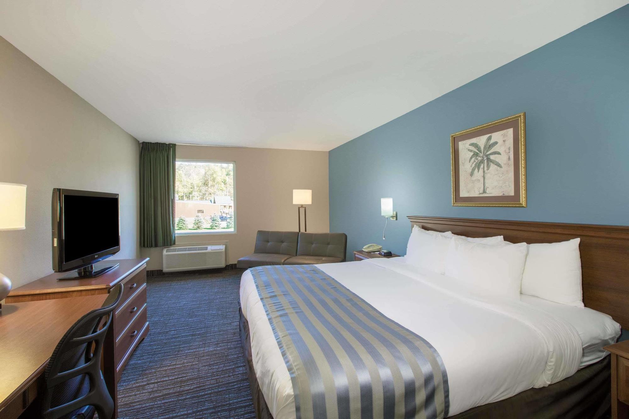 Baymont By Wyndham Bartonsville Poconos Buitenkant foto
